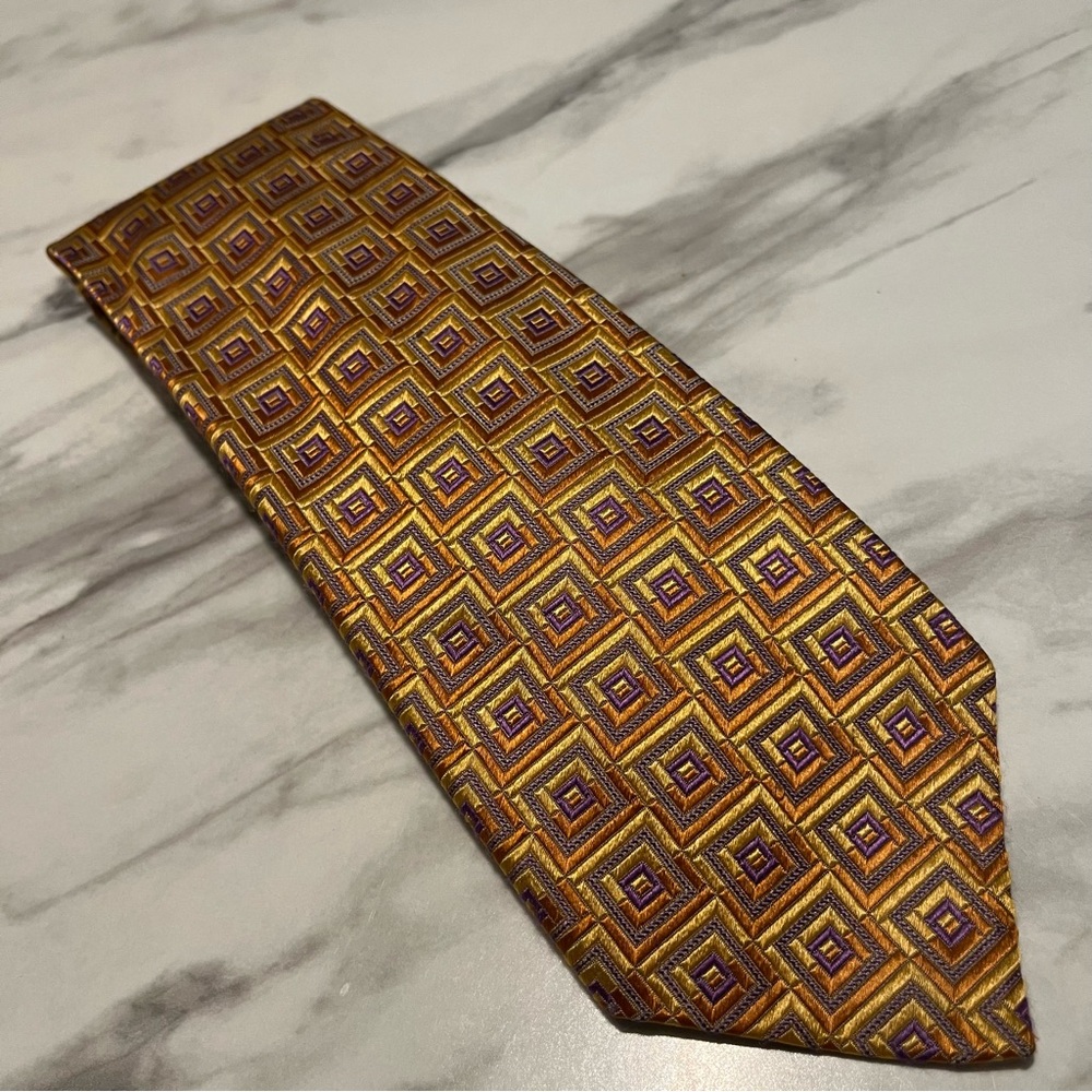 NWT XMI Nordstrom Handmade 100% Silk Woven Geometric Tie